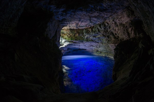 Пещера Poco Encantado